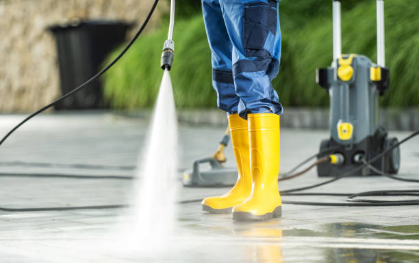 Best Commercial Pressure Washing  in Kendallville, IN