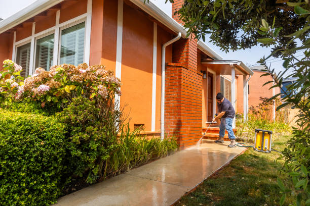 Best Garage Pressure Washing  in Kendallville, IN
